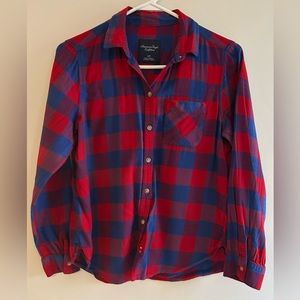 American Eagle Red, Blue, Purple Plaid Button-up Shirt
